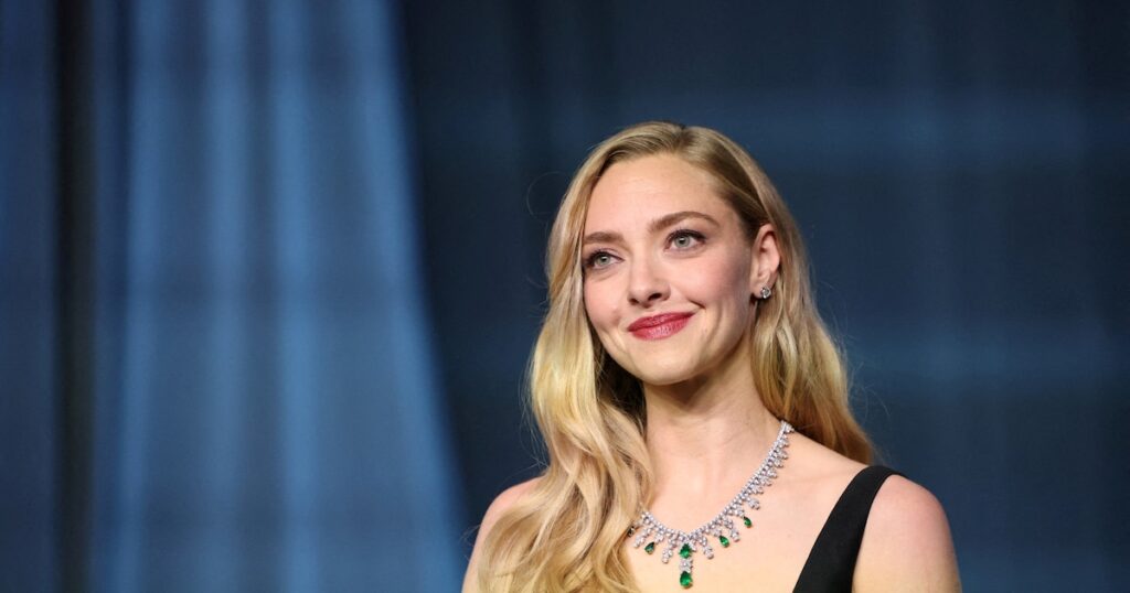 Amanda Seyfried defendió su nuevo film: “Que la gente se vaya de nuestra película significa que estamos haciendo algo bien”