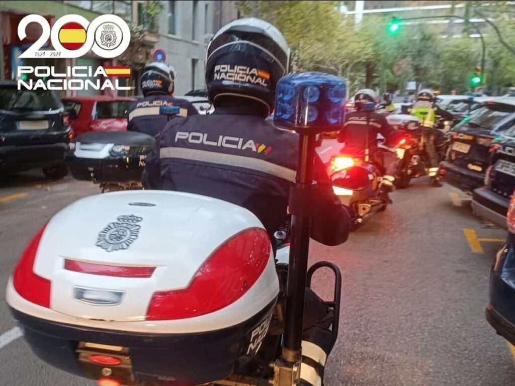 Detenido por robar gasoil a un tráiler aparcado en Palma y amenazar al dueño en su huida