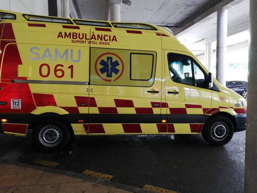 Dos motoristas heridos graves tras una colisión con un coche en la EI-600 de Sant Antoni (Ibiza)