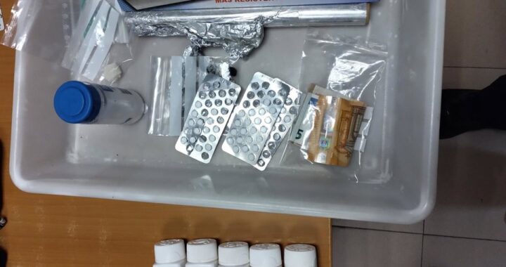 Detenido en el barrio almeriense de Pescadería con 150 pastillas de fármacos psicotrópicos y sustancias estupefacientes