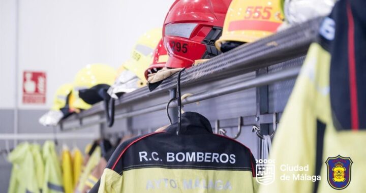 Fallece una persona tras un incendio en una vivienda en Málaga capital
