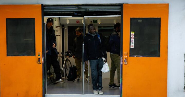 Desvíos en 3 líneas de Rodalies por una incidencia en la estación de Arc de Triomf de Barcelona