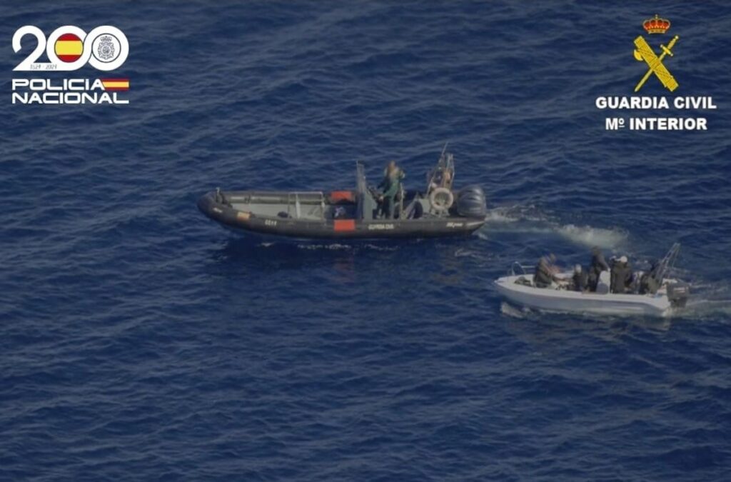 Detenidos tres patrones de pateras en Eivissa