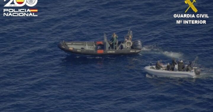 Detenidos tres patrones de pateras en Eivissa