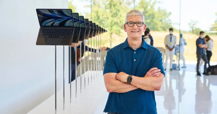 Tim Cook, CEO de Apple, sorprende en una entrevista: "No quiero que la gente use mucho el móvil. No es como quieres pasar el día"