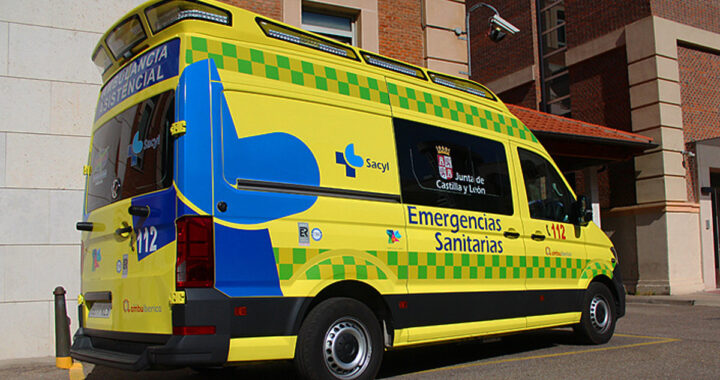Herido un joven de 28 años tras una colisión entre dos turismos en Palencia
