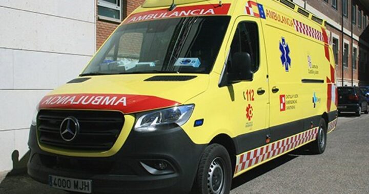 Fallece un joven de 24 años en Málaga por una colisión entre una moto y un coche en la MA-21