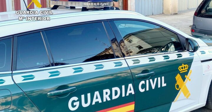 Un hombre detenido tras agredir a otro y clavarle un destornillador en la cabeza en Albatera