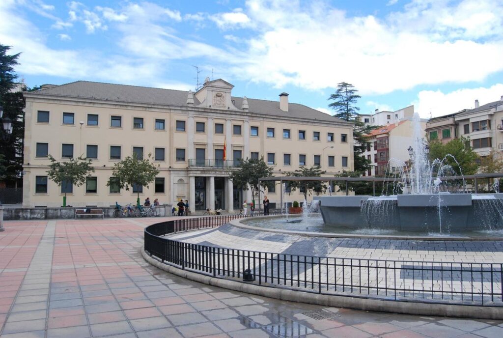 Confirman ausencia de materiales explosivos en la mochila que obligó a acordonar la Subdelegación de Cuenca