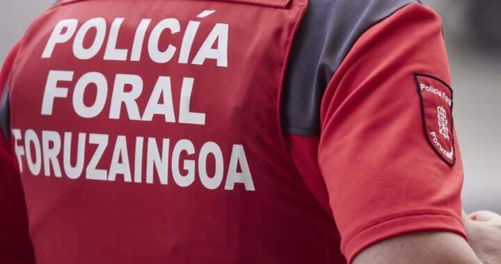 Un joven y sus padres agreden a dos policías forales que realizaban una detención en Cadreita