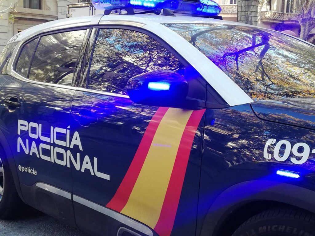 Fallece un hombre tras precipitarse de un puente en sa Riera