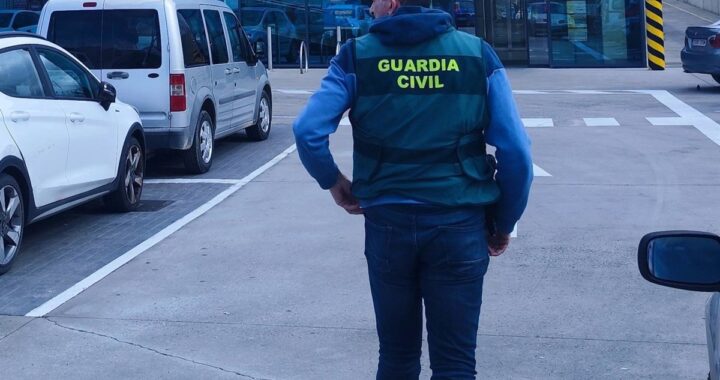 Dos detenidos por robar cuatro jamones valorados en más de 1.100 euros en Palazuelos de Eresma (Segovia)