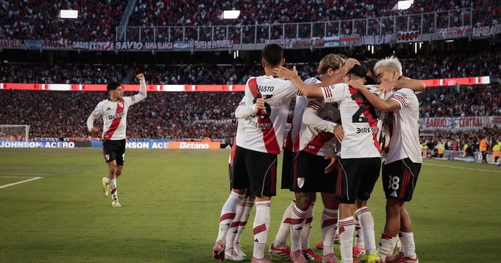 River Plate venció 3-0 a Belgrano de Córdoba y alcanzó cuatro triunfos consecutivos desde la llegada del Chacho Coudet