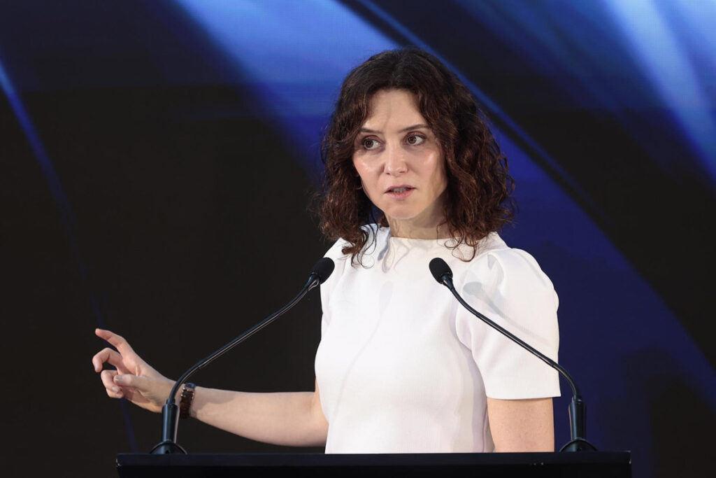 Isabel Díaz Ayuso habla en un evento oficial en México